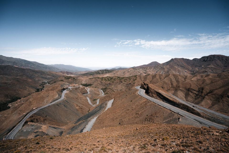 tishka pass in High atlas Road to Ouarzazte Morocco